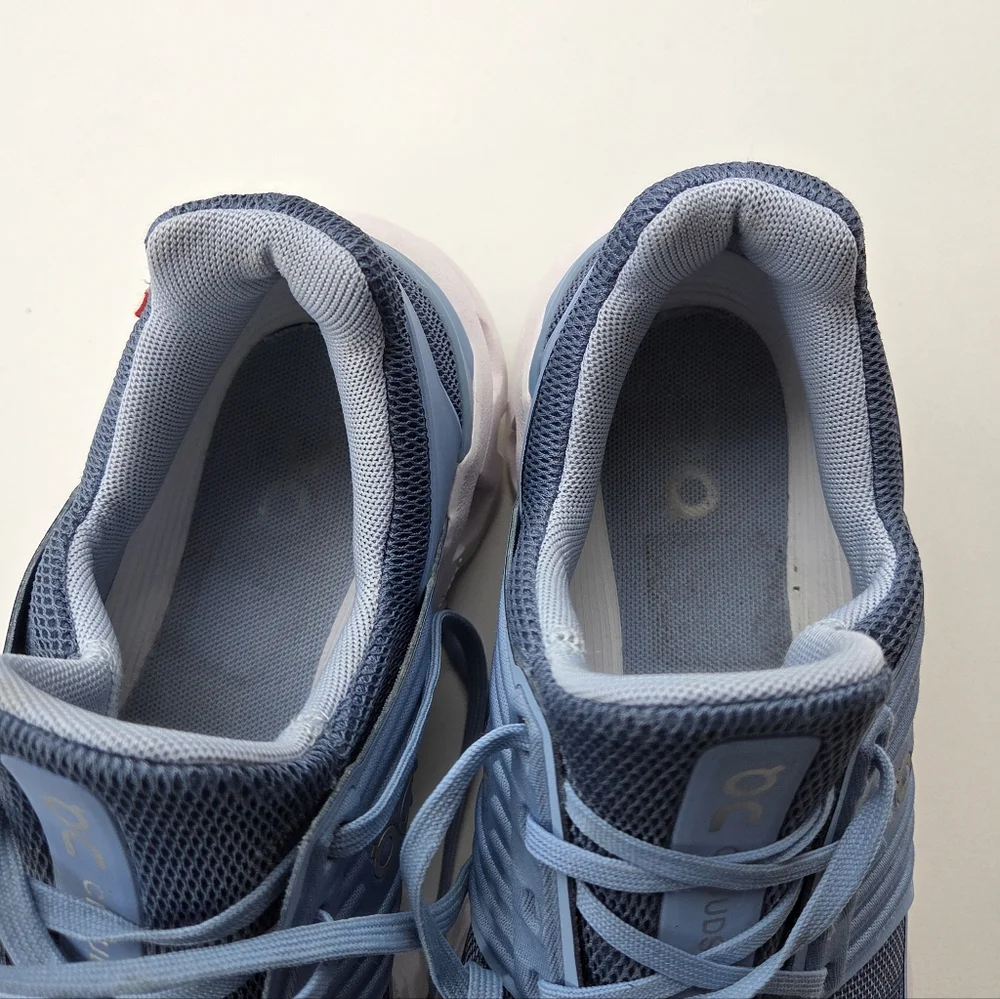 On Cloudswift running shoes Lake Sky Size 8.5 - Picture 4 of 9